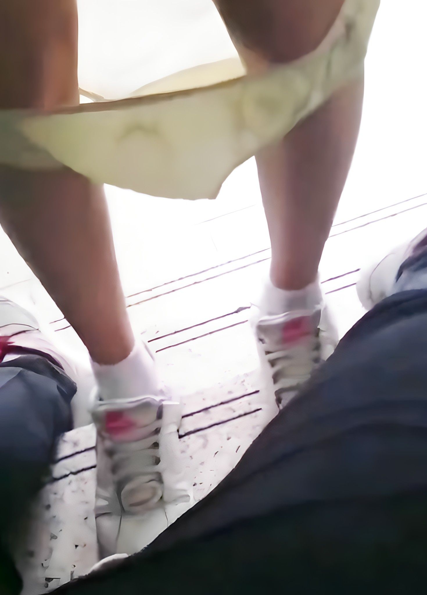 学校楼道里给学妹补习下生物知识 4Fm